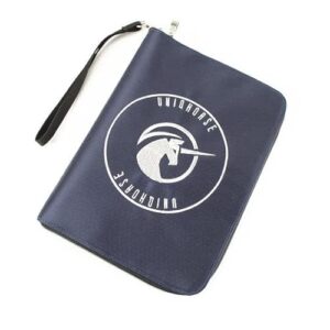 Pferdepass Etui in Navy Farbe, ideal für Reiter und Pferdesportler